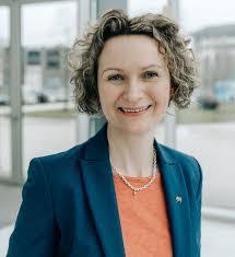 Eva Eberhardt's Instagram, Twitter & Facebook