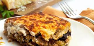 Moussaka Facile Et Legere Ww Plat Et Recette En 2021 Moussaka Facile Recette Moussaka Gratin De Courgettes Et Viande Hachee