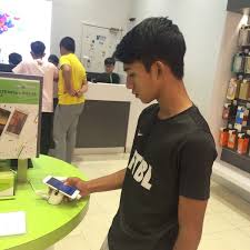 Kfc tesco bukit tinggi local business klang. Photos At Maxis Aeon Bukit Tinggi Business Service