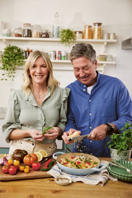 MasterChef's John Torode says 'it tears the family apart' as he makes rare  comment about life with wife Lisa Faulkner