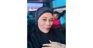 The ever creative adunni ade adds to her already amazing collection of skits with another hilarious one. Nigerian Actress Adunni Ade Islam Never Left Me About Islam