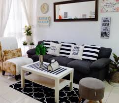 Nah, minimalis modern menjadi gaya ruang tamu yang sering dibicarakan. Bosan Dengan Ruang Tamu Anda Ini 6 Cara Make Over Ruang Tamu Biar Lebih Fresh Bandung Kita