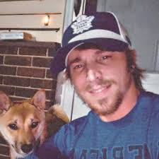 Roxie Palmer's Instagram, Twitter & Facebook