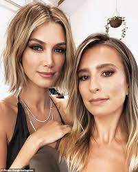 Full stop management/azoff music management all bookings & inquiries: Renee Bargh And Her Best Mate Delta Goodrem Are Reunited As They Film The Voice Blind Auditions Daily Mail Online