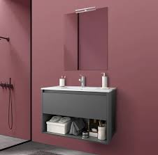 Un bagno modernissimo che utilizza un materiale classico come il marmo ma reinventandolo in chiave assolutamente attuale. 5 Idee Per Arredare Un Bagno Moderno Con Un Tocco Personale