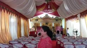 Menyediakan sewa tenda, tenda dekorasi, tenda pernikahan, tenda plafon untuk bazar, tenda dekorasi untuk acara peresmian kantor, tenda kerucut/sarnafil, tenda roder, panggung rigging juga paket sewa tenda dengan harga murah dan berkualitas. Tenda Pernikahan Di Rumah Terbaru Tenda Pernikahan Dirumah Tenda Pernikahan Warna Coklat Youtube