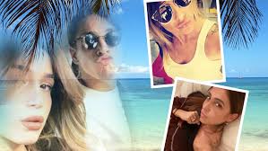 Sara scaperrotta, classe 1998 (non si conosce la data di nascita precisa), è nota alle cronache rosa per la sua storia d'amore con nicolò zaniolo, calciatore con cui ha avuto una relazione poi naufragata. Serie A Nicolo Zaniolo And Sara Scaperrotta Marca English