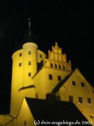 Schloss schwarzenberg bietet mit seiner traditionsreichen struktur der gebäude und des parks eine lernumgebung, die ruhe und souveränität ausstrahlt. Schloss Schwarzenberg Erzgebirge Sachsen
