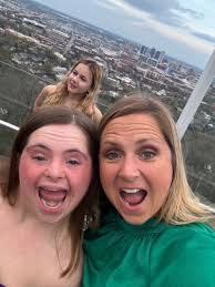 Justin Raper's Instagram, Twitter & Facebook