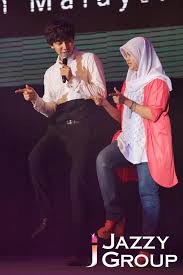 He has garnered further recognition as an actor and rose to international popularity around asia with. Tonight With Lee Seung Gi In Malaysia Jazzy Group Of Companies