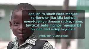Kami akan menyajikan kumpulan kata kata mutiara islam yang bisa menyejukkan hati dan menenangkan pikiran. 20 Kata Kata Motivasi Islami Sebagai Pedoman Hidup Posbagus