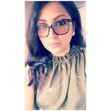 Jenny Hendrix (@JennyHendrix16)