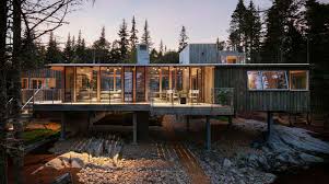 Rustic cabin rental by bluffer pond in ashland, maine. Cabin Retreat Designed With A Rustic Camp Feel In Coastal Maine