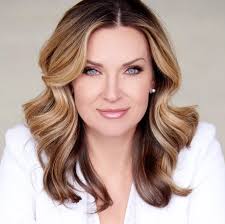 It would be amazing if someone found and returned Diane's necklace which  was made from her late husband's wedding band.