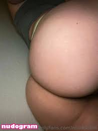 Nikki Cordoba  niiiiiikkiiiiiii Nude Leaks OnlyFans Photo 4 - Nudogram  v2.1