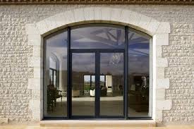 Portes Et Fenetres Menuiserie En Charente Menuiserie Aluminium Pvc Et Agencement Bois Charente Char Renovation Fenetre Fenetres De Maison Grandes Fenetres