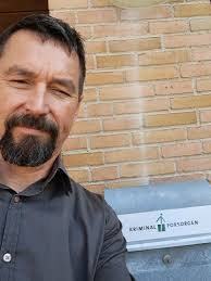 Clara Coyle's Instagram, Twitter & Facebook