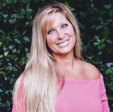 Denise Stockwell's Instagram, Twitter & Facebook