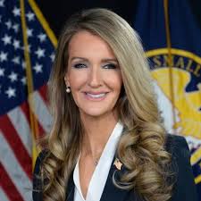 Veronica Nevarez (@nicaneva)