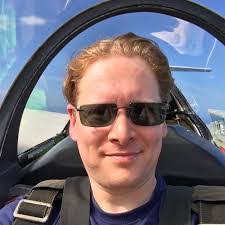 Robin Geddes's Instagram, Twitter & Facebook