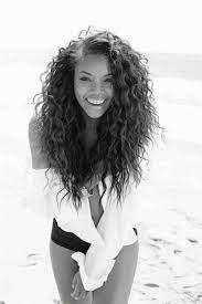 20 Black Hairstyles For Women To Look Impressive Elle Hairstyles Hair Styles Womens Hairstyles Curly Hair Styles