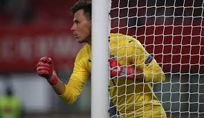 Born 19 april 1989) is an austrian professional footballer who plays as a forward for chinese super league club shanghai port and the austria national team. Marko Arnautovic Reagiert Mit Provokantem Jubel Auf Kapitans Diskussionen