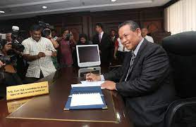Majlis pelantikan menteri besar negeri sembilan darul khusus sabtu, 12 mei 2018. Mb Negeri Sembilan Masuk Pejabat Hari Pertama