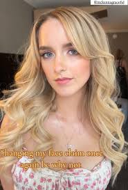 Raina⭐️ . (@raina.loves)