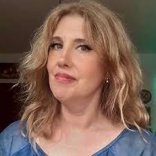 Serena Lancaster's Instagram, Twitter & Facebook