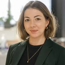 An exciting week being named one of Accenture UK & Ireland's Top 30 Women  in Data & AI and presented with my award alongside so many other incredible  ladies I was able