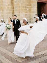 She is from my series of culturally inspired artwork featuring women and girls in traditional dress from around the world. Traditional Colombian Wedding Dress Off 68 Medpharmres Com