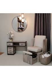 Pin By Tonykutz On Salon Spa In 2020 Salon Furniture Salon Chairs For Sale Salon Suites Decor