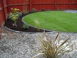 Small Family Garden Angie Barker Trading As Garden Design For All Seasons Circular Garden Design Back Garden Landscaping Small Garden