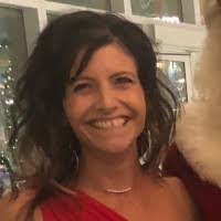 Donna Foisy's Instagram, Twitter & Facebook