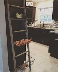 15 Idees Faciles A Realiser Pour Conserver Ses Fruits Et Legumes Cuisine Rustique Decoration De Cuisine Rustique Diy Maison
