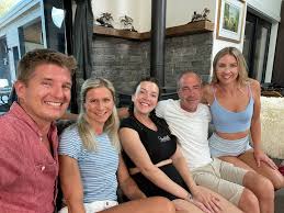 BlondeFoxSilverFox on X: Orgy Night with @liz_skylar!💫  t.co838TDmiXDR t.co6s0JaoJ7AI  X