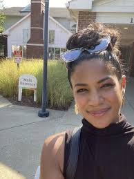 Emily Brough's Instagram, Twitter & Facebook