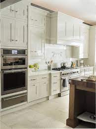 Finish can have almost as big an effect on your overall kitchen aesthetic as colour, and eggshell and gloss have long been. Transitional Kitchen Cabinets Polished Nickel Hardware High Gloss White Paint Transitional Kitchen High Gloss Kitchen Cabinets Kitchen Cabinets Decor
