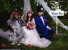 We did not find results for: Alice Au Pays Des Merveilles Transforme Ce Mariage En Un Veritable Conte Feerique Mariage Com