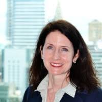 Karen Hom's Instagram, Twitter & Facebook