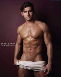 Stunning Archives - Page 2 of 37 - Nude Men, Nude Male Models, Gay Selfies  & Gay Porn