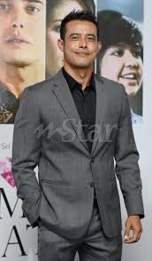 Menanti februari zul ariffin / fathia latiff malu lakon babak romantik bersama zul. Zul Ariffin Lebih Tenang Selepas Hilang Setahun Hiburan Mstar