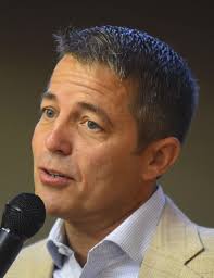 Indictment charges Decatur doctor, Ed Henry with kickbacks and bribery