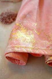 Select colors are also available in a writer and glaze. Gold Foil The Right Way To Gold Leaf Fabric Craft Thyme How To Dye Fabric Gold Leaf Diy Gold Fabric