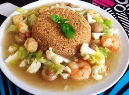 Terdapat berbagai jenis nasi goreng yang seringkali disajikan di indonesia. 8 Resepi Nasi Goreng Sedap Macam Makan Kat Kedai