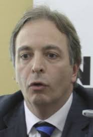 Funcionarios colorados, con medidas de fuerza