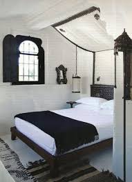 Otantik Yatak Odalaridekorasyon Cini Dekorasyon Cini Moroccan Bedroom White Bedroom Style Bedroom Styles