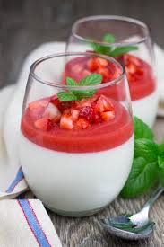 Greek Yogurt Panna Cotta With Strawberry Sauce Recipe Strawberry Sauce Panna Cotta Recipe Vanilla Yogurt Mousse Recipe