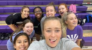 Isabelle Thompson (@IzzyT2022)