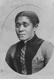 Lena Sargent's Instagram, Twitter & Facebook